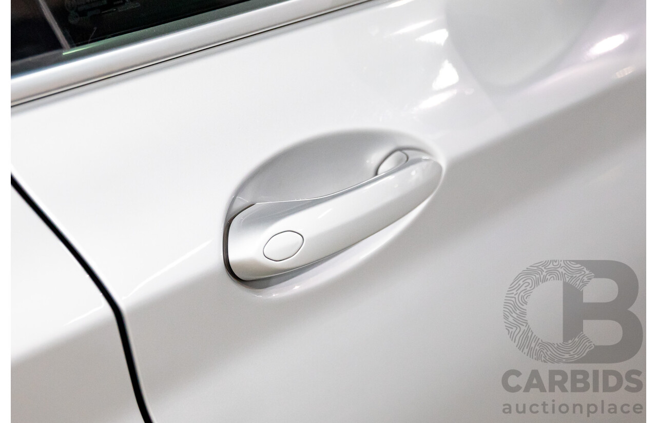 05/2018 BMW X3 xDrive30i xLine (AWD) G01 4d Wagon Glacier Silver Metallic Turbo 2.0L