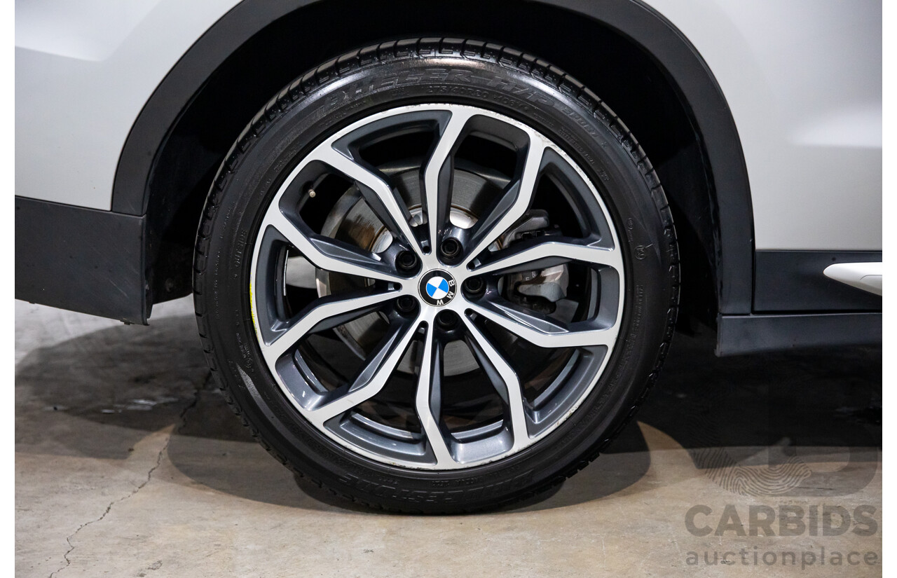 05/2018 BMW X3 xDrive30i xLine (AWD) G01 4d Wagon Glacier Silver Metallic Turbo 2.0L