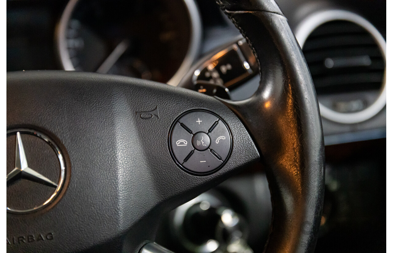 4/2011 Mercedes-Benz ML 350 CDI (4x4) 164 MY11 4d Wagon Black Obsidian Metallic Turbo Diesel V6 3.0L