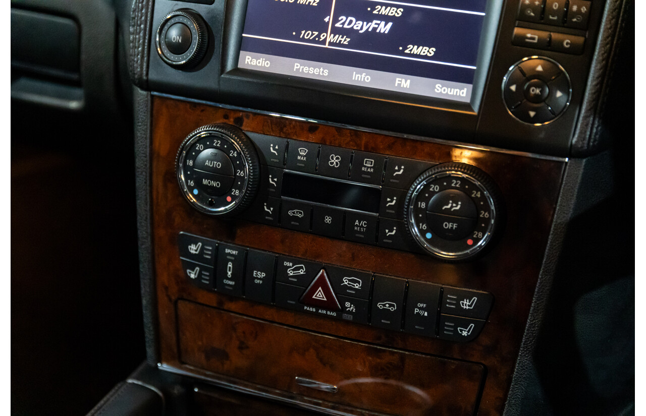 4/2011 Mercedes-Benz ML 350 CDI (4x4) 164 MY11 4d Wagon Black Obsidian Metallic Turbo Diesel V6 3.0L