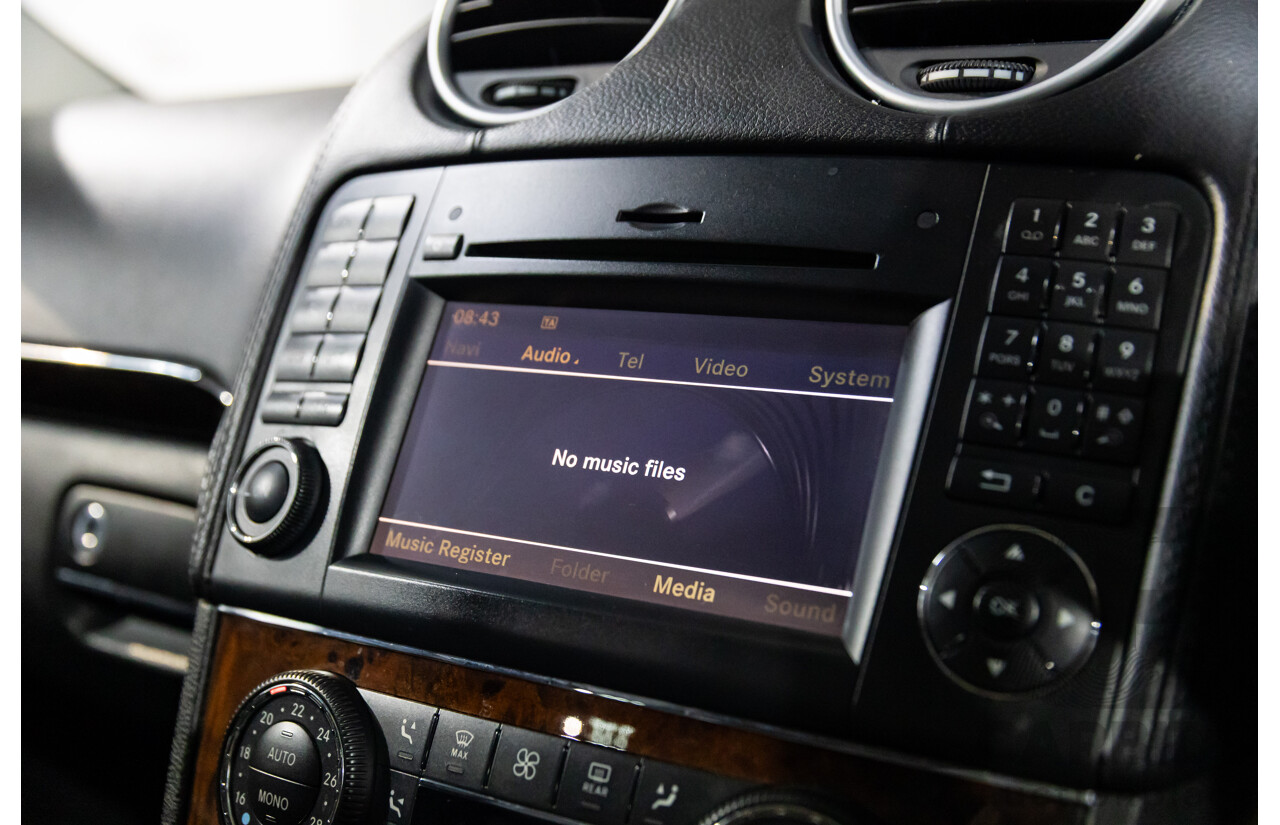 4/2011 Mercedes-Benz ML 350 CDI (4x4) 164 MY11 4d Wagon Black Obsidian Metallic Turbo Diesel V6 3.0L