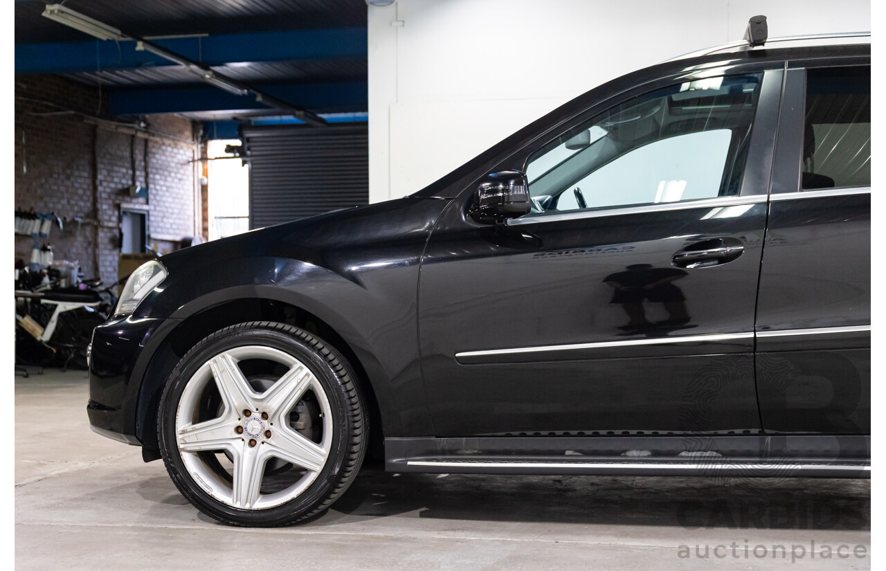 4/2011 Mercedes-Benz ML 350 CDI (4x4) 164 MY11 4d Wagon Black Obsidian Metallic Turbo Diesel V6 3.0L