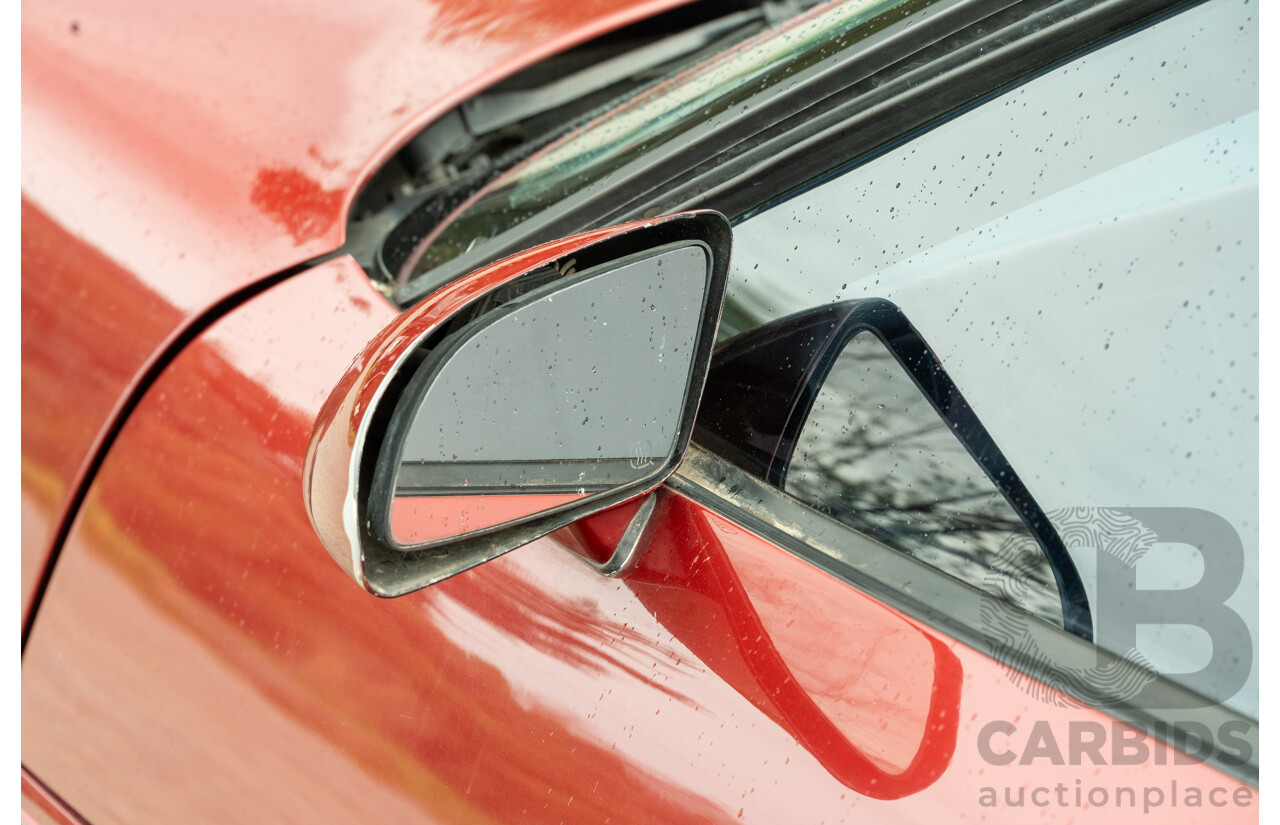 01/1985 Chevrolet Corvette C4 2d Coupe Two Tone Red / Beige V8 5.7L