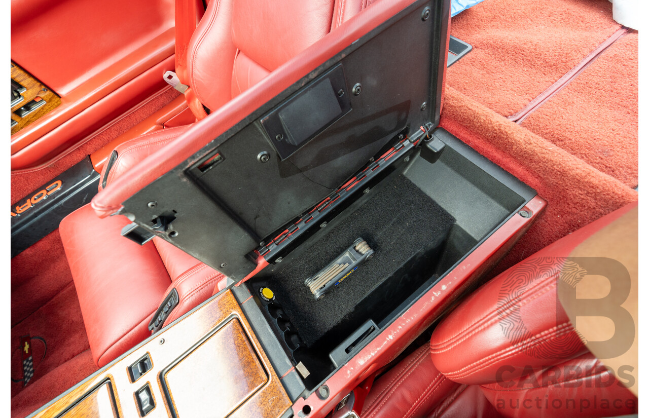 01/1985 Chevrolet Corvette C4 2d Coupe Two Tone Red / Beige V8 5.7L