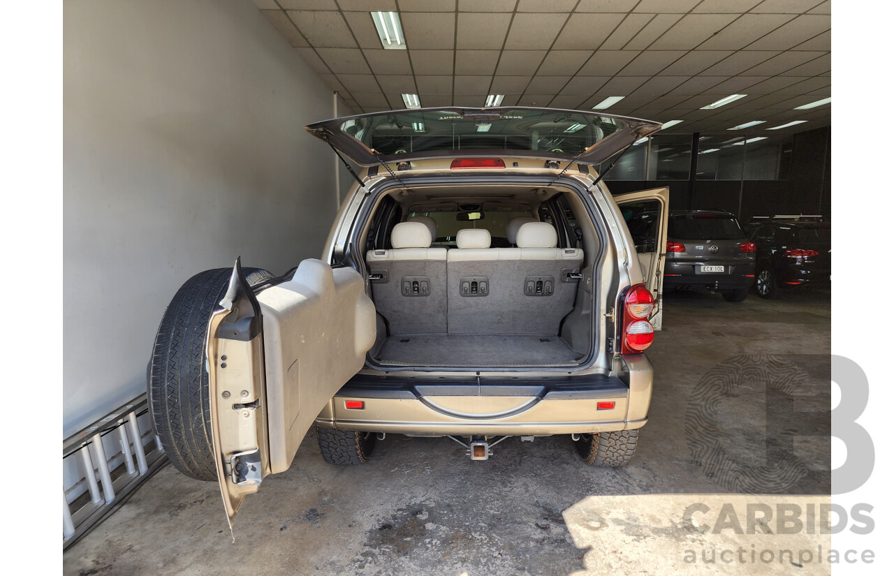 2/2007 Jeep Cherokee Limited (4x4) KJ MY05 UPGRADE II 4d Wagon Gold 2.8L