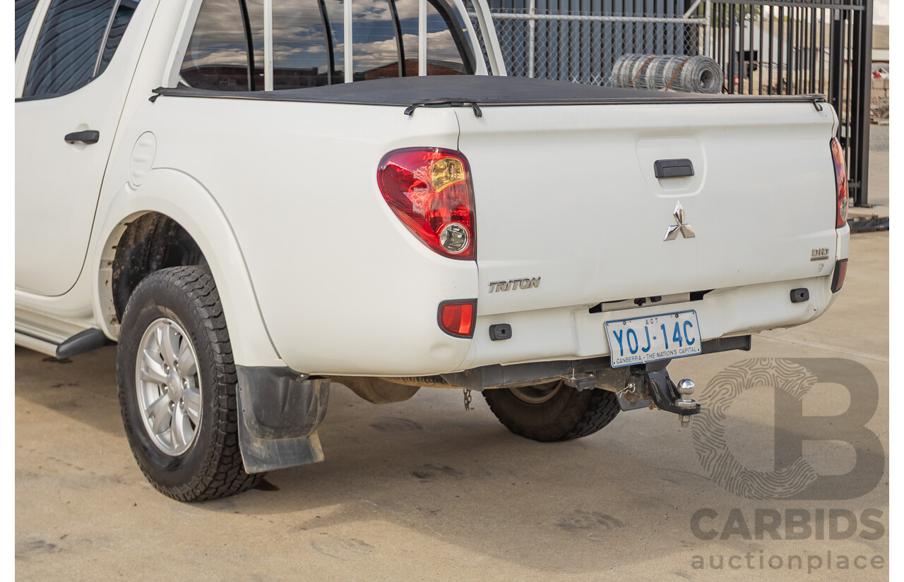 06/2015 Mitsubishi Triton GLX+ (4x4) MN MY15 Double Cab Utility White Turbo Diesel 2.5L
