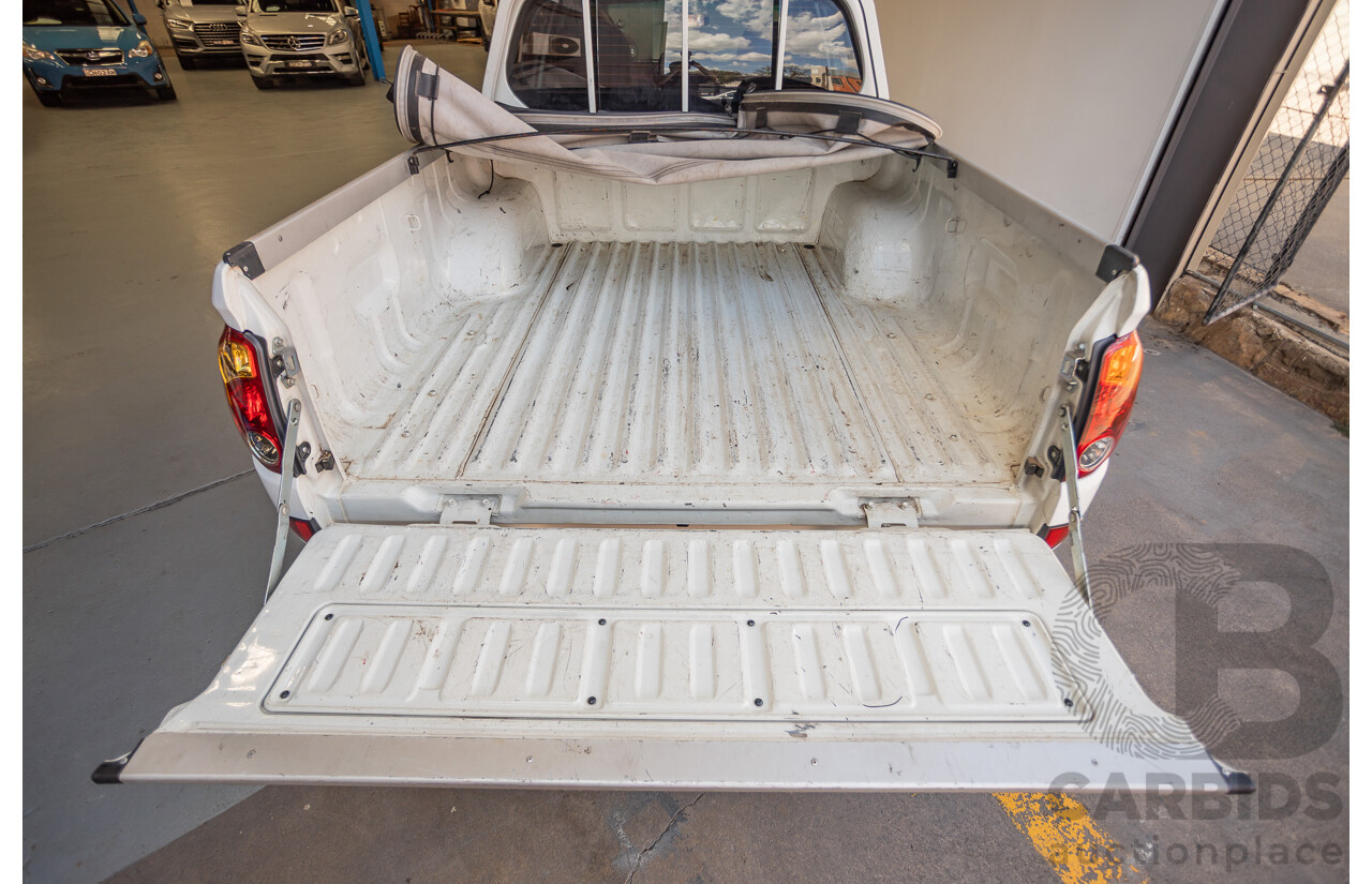 06/2015 Mitsubishi Triton GLX+ (4x4) MN MY15 Double Cab Utility White Turbo Diesel 2.5L