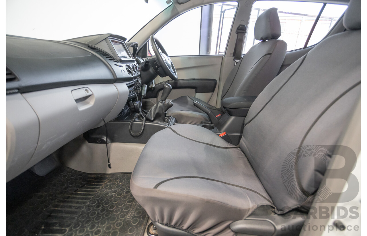 06/2015 Mitsubishi Triton GLX+ (4x4) MN MY15 Double Cab Utility White Turbo Diesel 2.5L