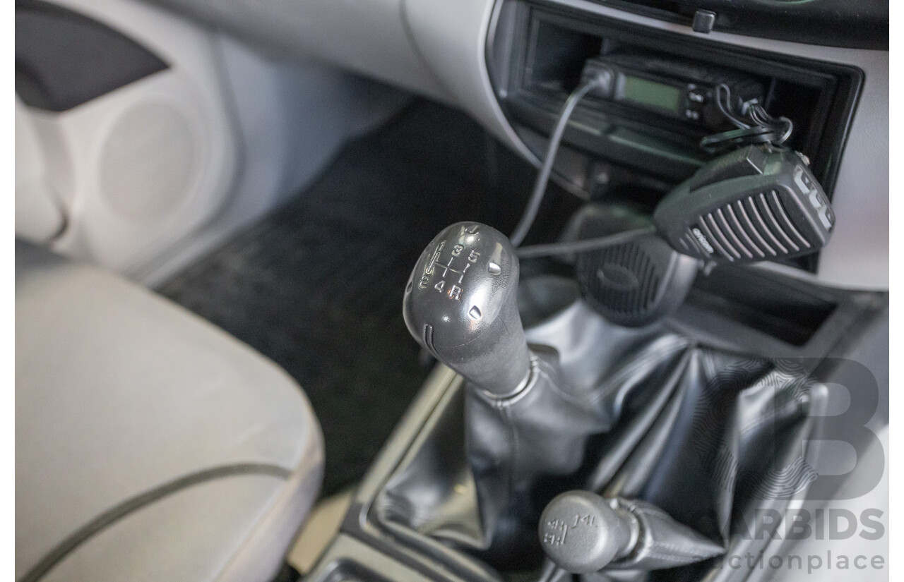 06/2015 Mitsubishi Triton GLX+ (4x4) MN MY15 Double Cab Utility White Turbo Diesel 2.5L