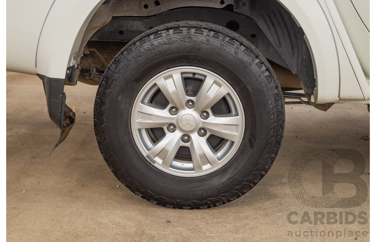 06/2015 Mitsubishi Triton GLX+ (4x4) MN MY15 Double Cab Utility White Turbo Diesel 2.5L
