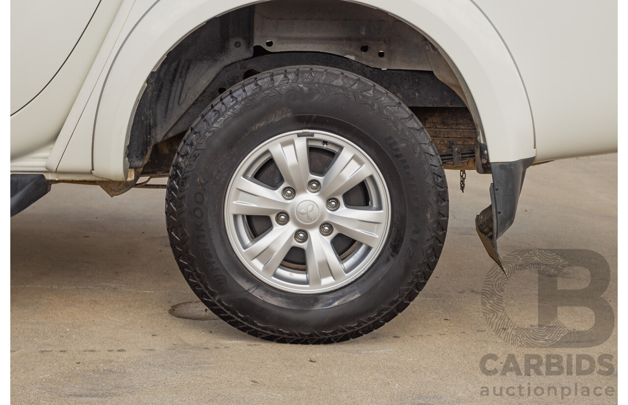 06/2015 Mitsubishi Triton GLX+ (4x4) MN MY15 Double Cab Utility White Turbo Diesel 2.5L