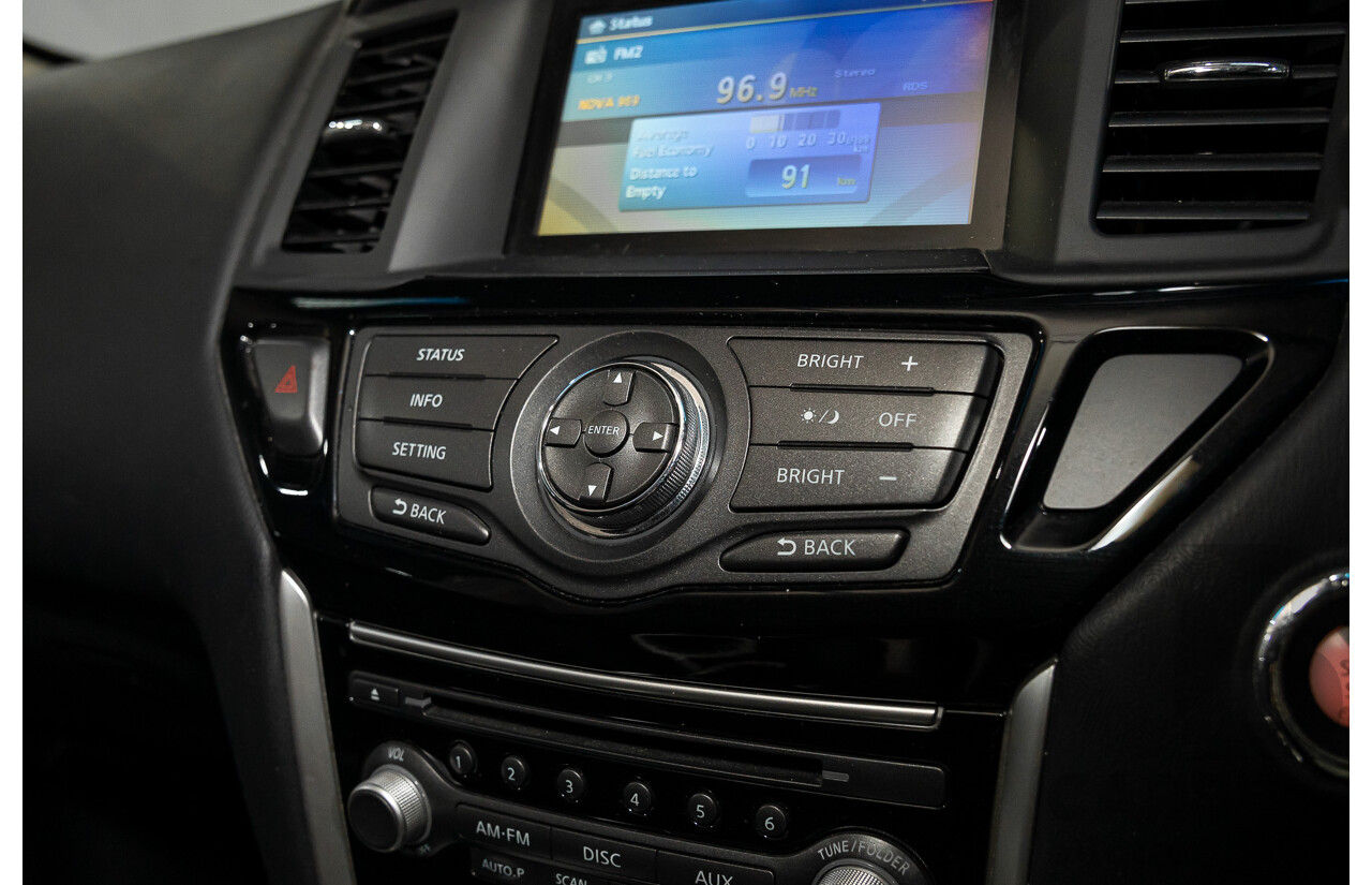 7/2015 Nissan Pathfinder ST (4x2) R52 4d Wagon Magnetic Black Metallic V6 3.5L