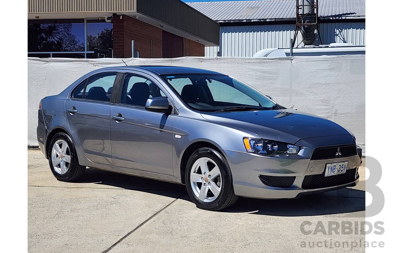 12/2013 Mitsubishi Lancer ES CJ MY14 4d Sedan Grey 2.0L