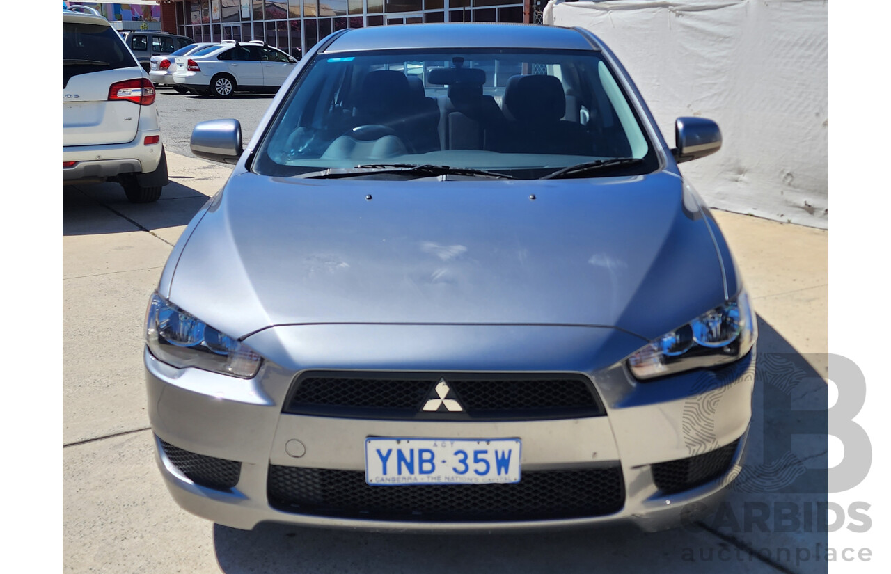 12/2013 Mitsubishi Lancer ES CJ MY14 4d Sedan Grey 2.0L