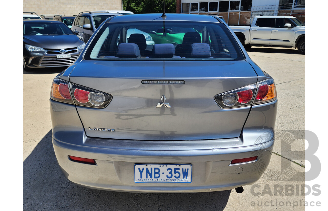 12/2013 Mitsubishi Lancer ES CJ MY14 4d Sedan Grey 2.0L