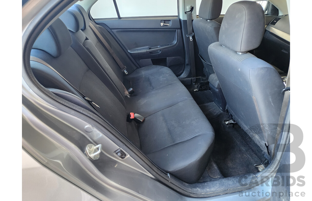 12/2013 Mitsubishi Lancer ES CJ MY14 4d Sedan Grey 2.0L