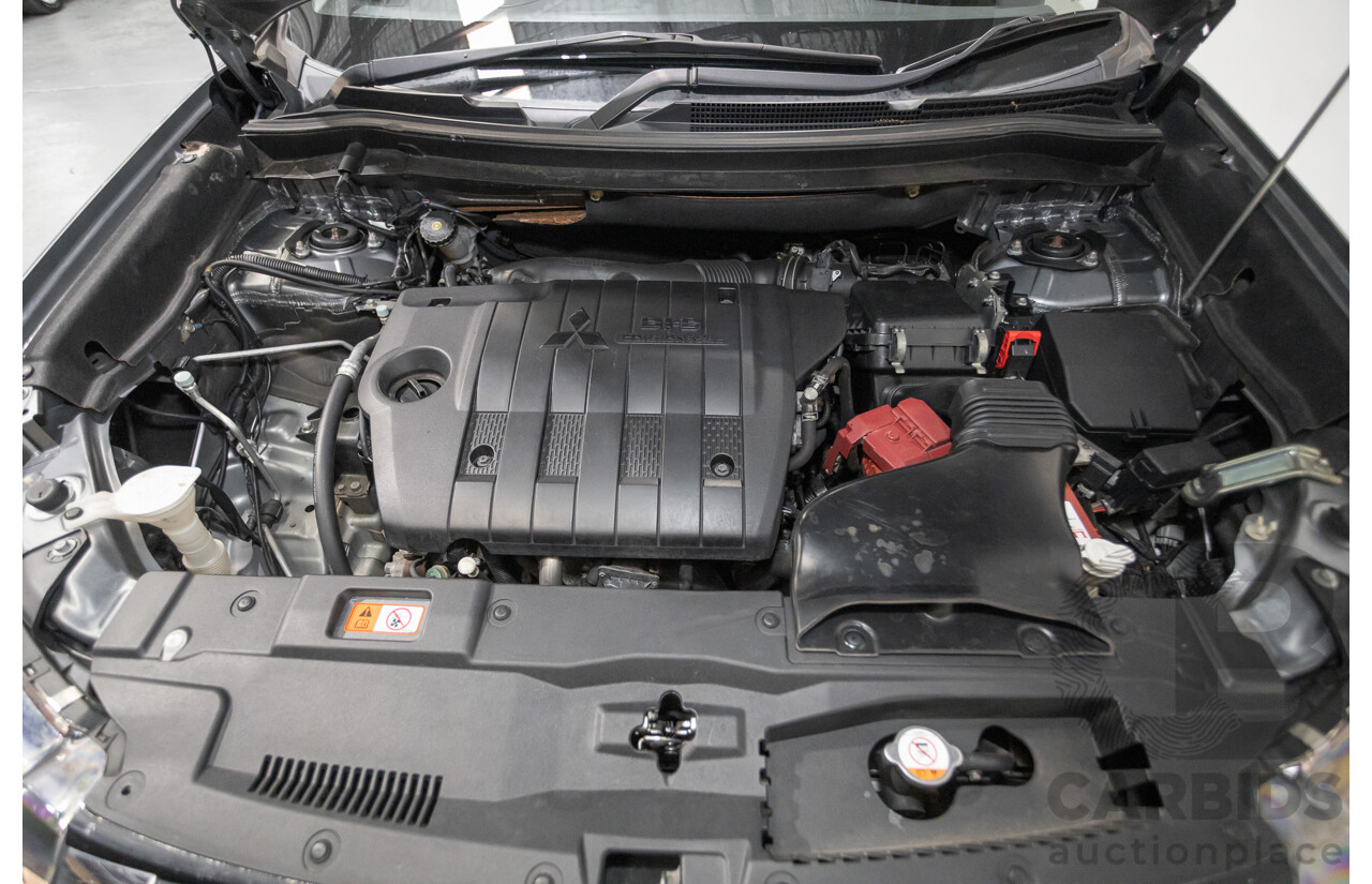4/2015 Mitsubishi Outlander XLS (4x4) ZK MY16 4d Wagon Titanium Metallic Grey Turbo Diesel 2.3L