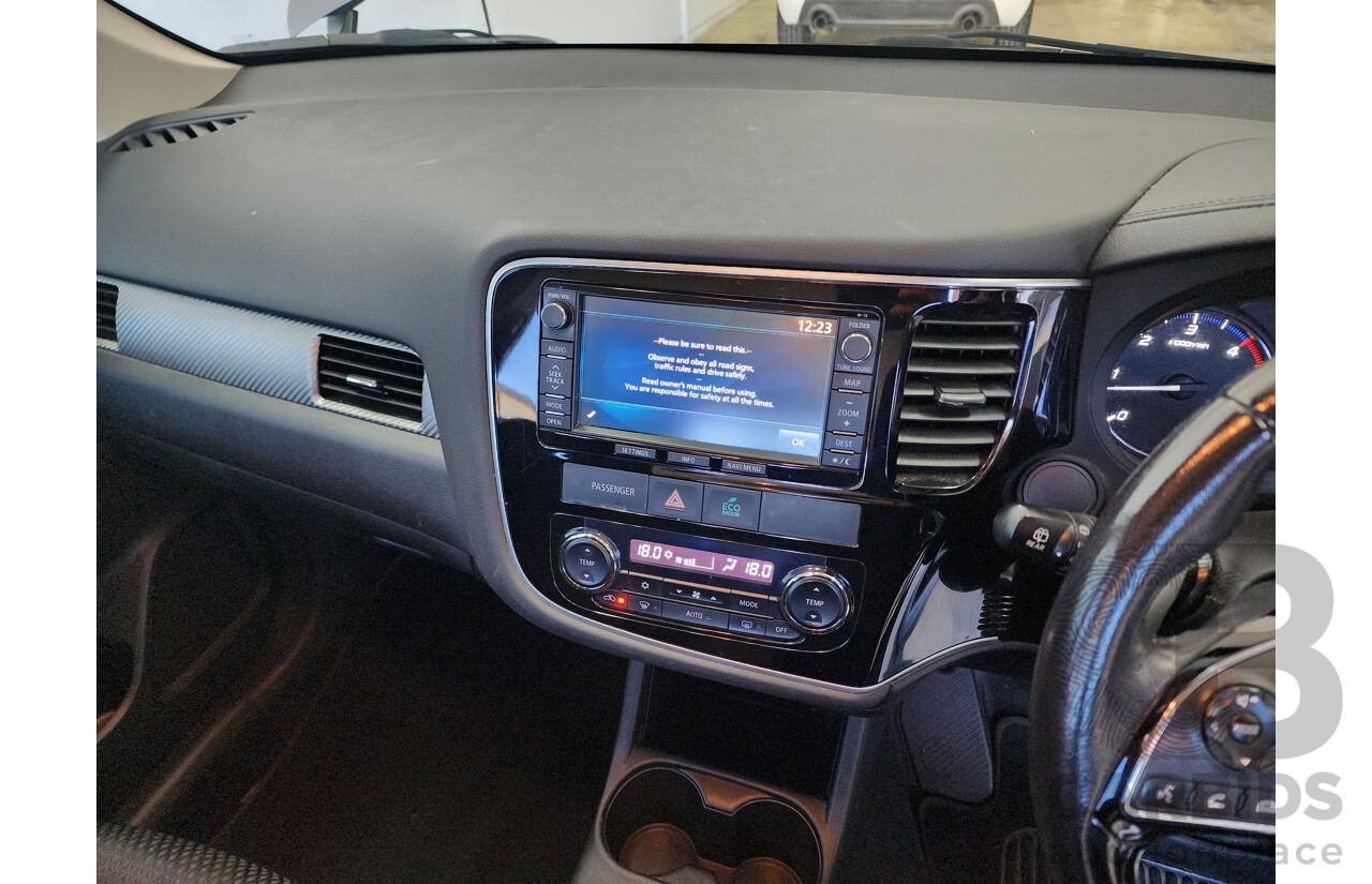 4/2015 Mitsubishi Outlander XLS (4x4) ZK MY16 4d Wagon Grey 2.3L