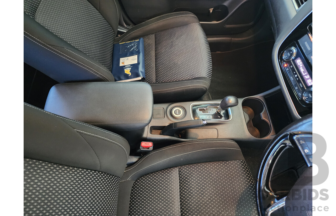 4/2015 Mitsubishi Outlander XLS (4x4) ZK MY16 4d Wagon Grey 2.3L