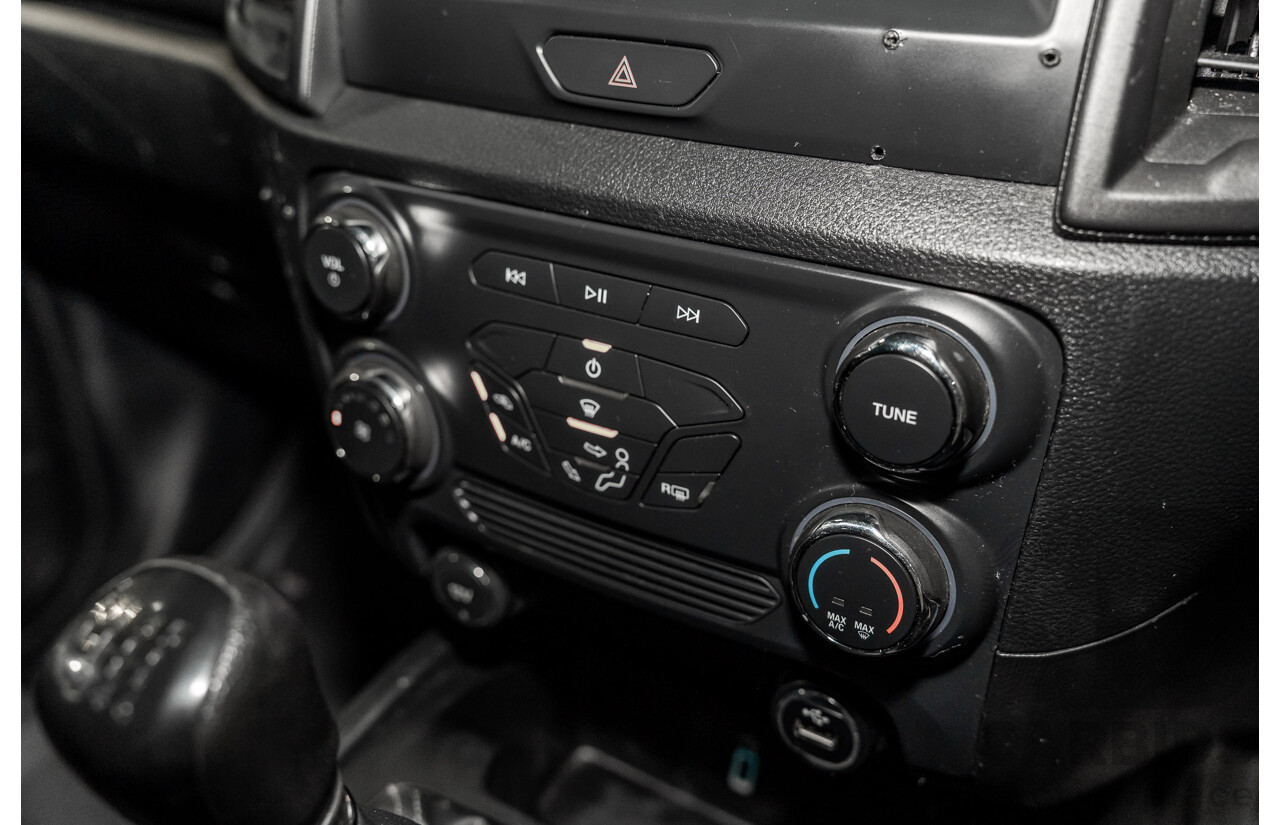 09/2016 Ford Ranger XL 3.2 (4x4) 4x4 PX MKII MY17 C/Chas Frozen White Turbo Diesel 3.2L