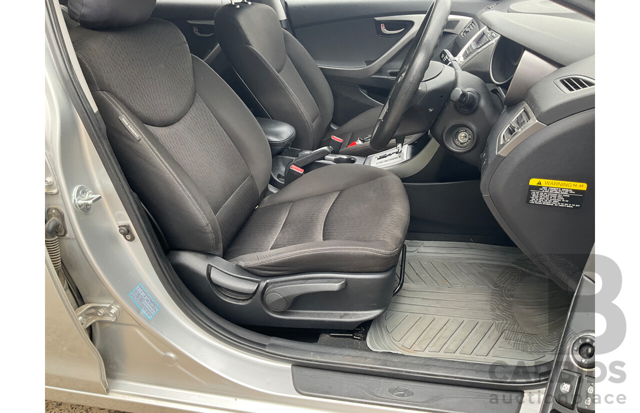 9/2011 Hyundai Elantra Active MD 4d Sedan Shimmering Silver Metallic 1.8L