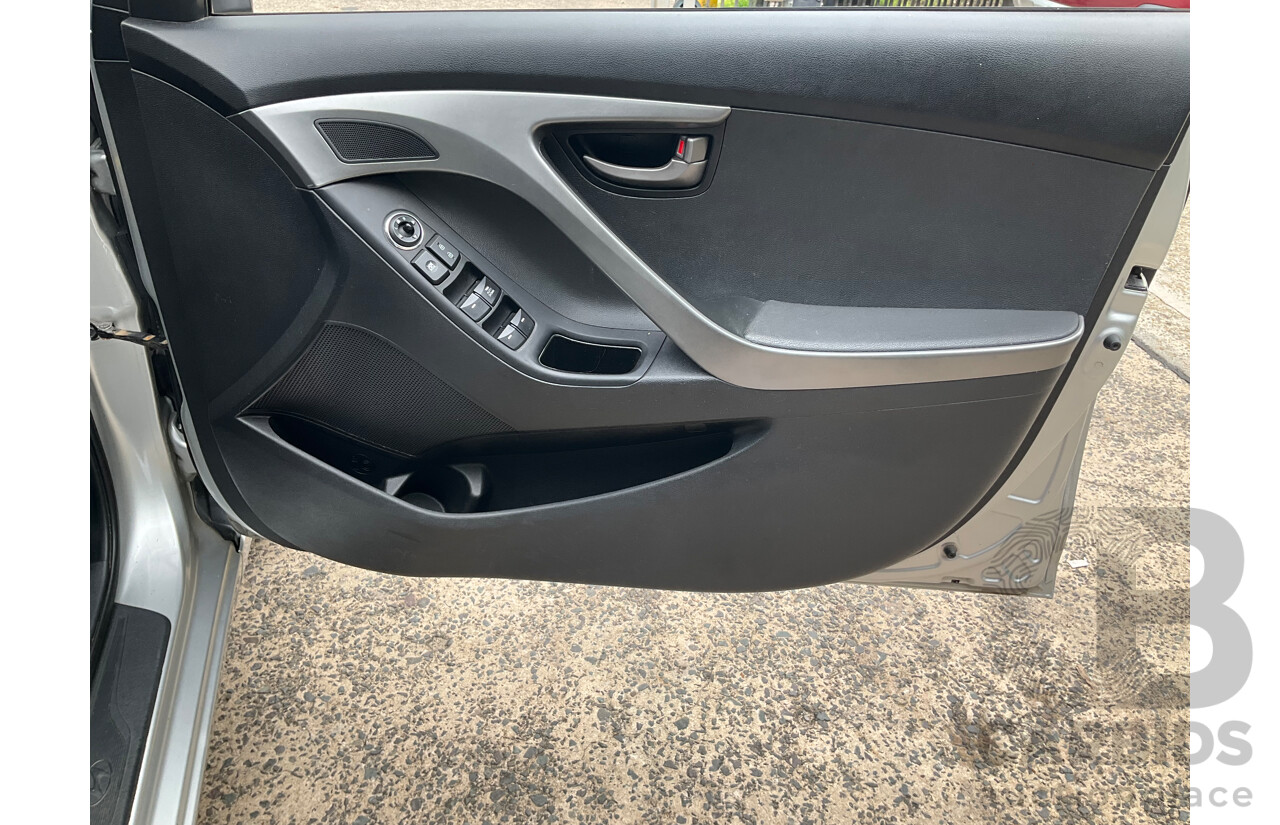 9/2011 Hyundai Elantra Active MD 4d Sedan Shimmering Silver Metallic 1.8L