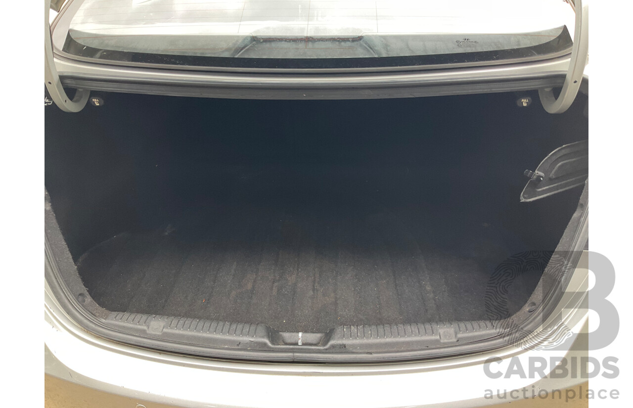 9/2011 Hyundai Elantra Active MD 4d Sedan Shimmering Silver Metallic 1.8L