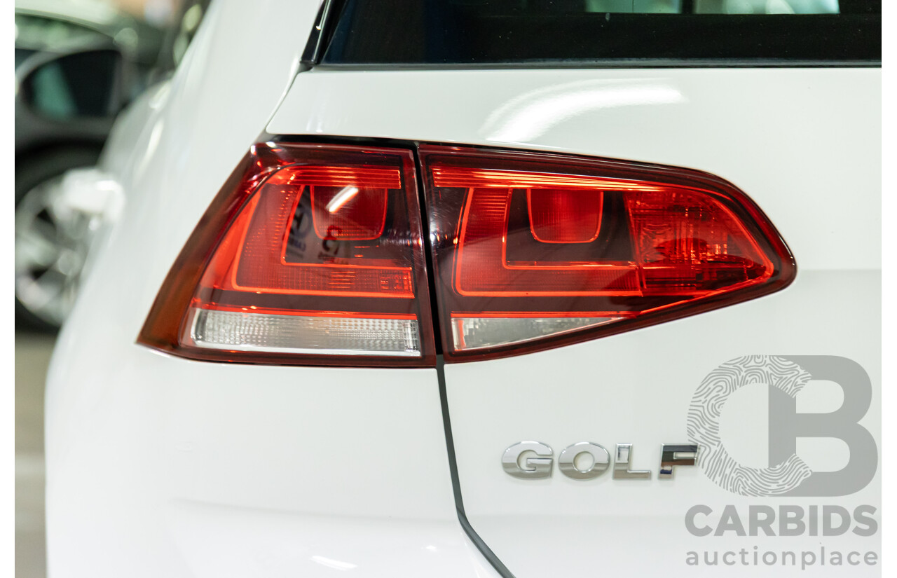 4/2014 Volkswagen Golf 110 TDI Highline R-Line Package AU MY14.5 5d Hatchback Pure White Turbo 2.0L