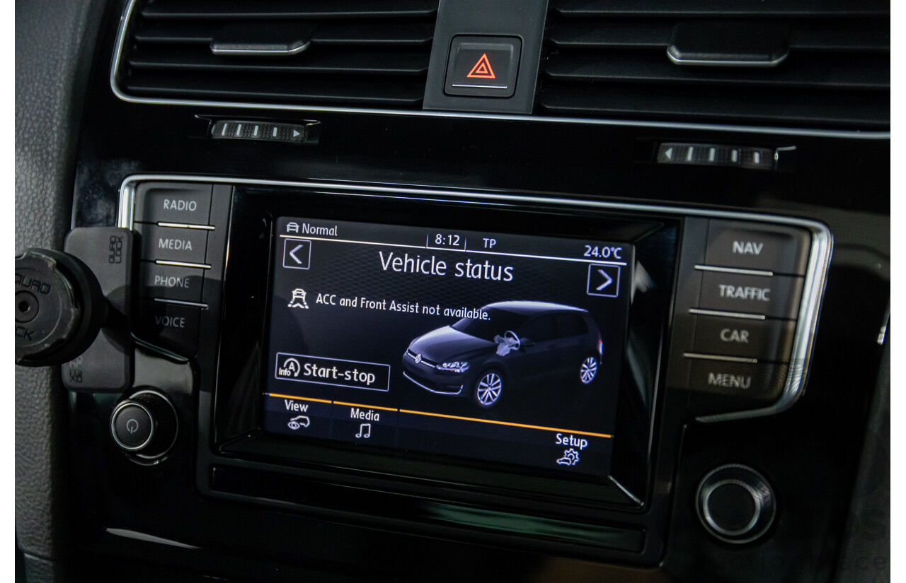 4/2014 Volkswagen Golf 110 TDI Highline R-Line Package AU MY14.5 5d Hatchback Pure White Turbo 2.0L