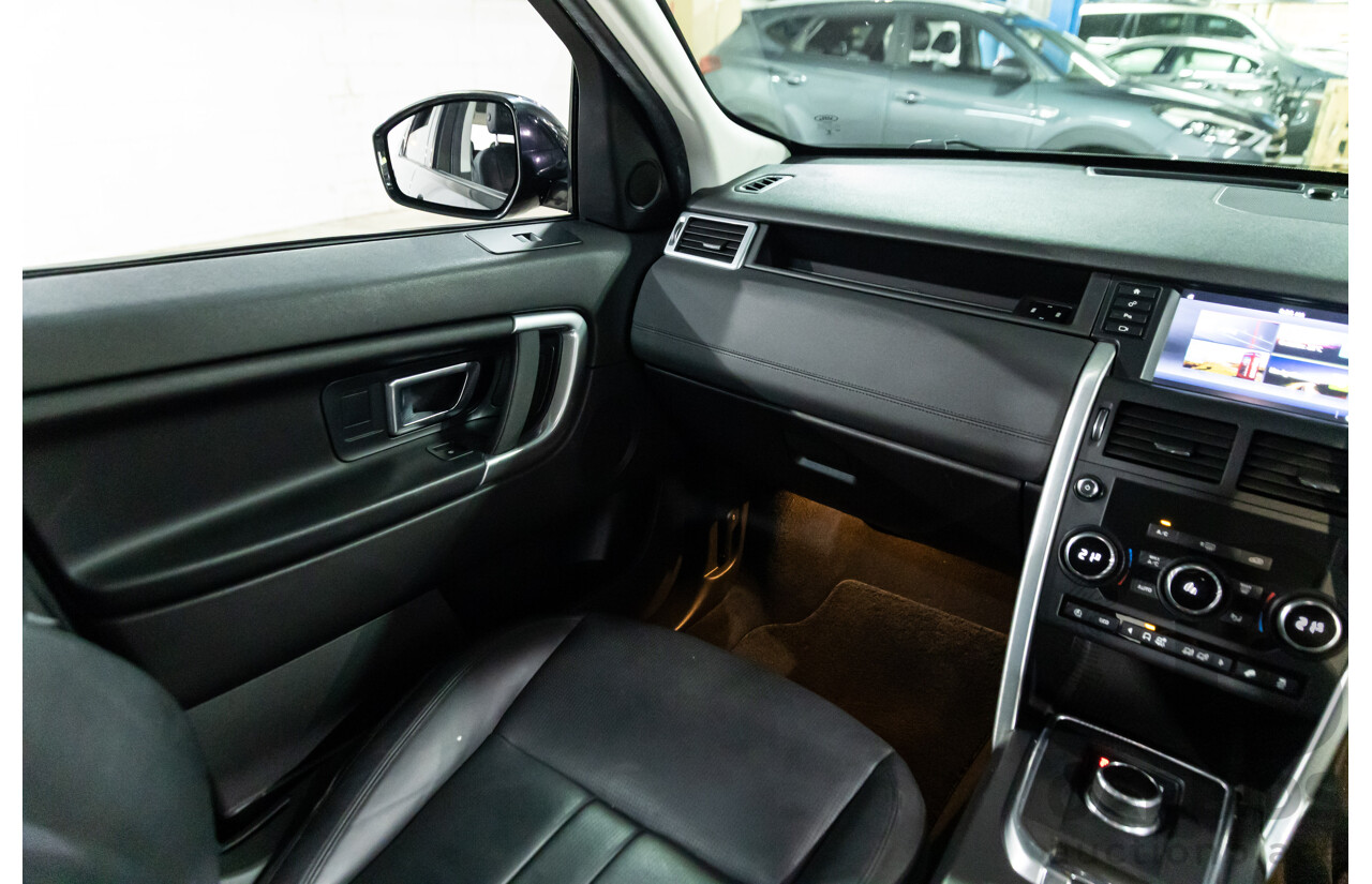 01/2018 Land Rover Discovery Sport TD4 SE (110kW AWD) L550 MY18 4d Wagon Narvik Black Turbo Diesel 2.0L - 7 Seater