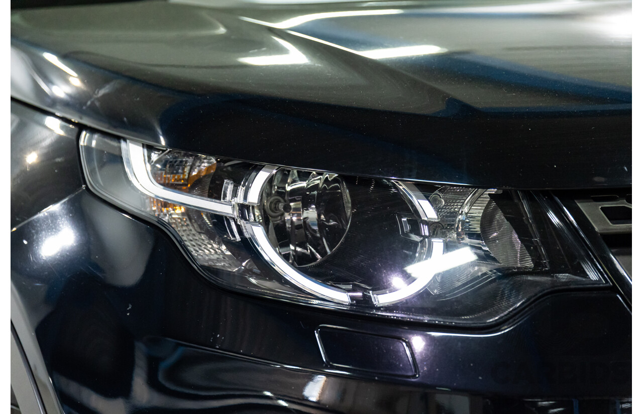 01/2018 Land Rover Discovery Sport TD4 SE (110kW AWD) L550 MY18 4d Wagon Narvik Black Turbo Diesel 2.0L - 7 Seater