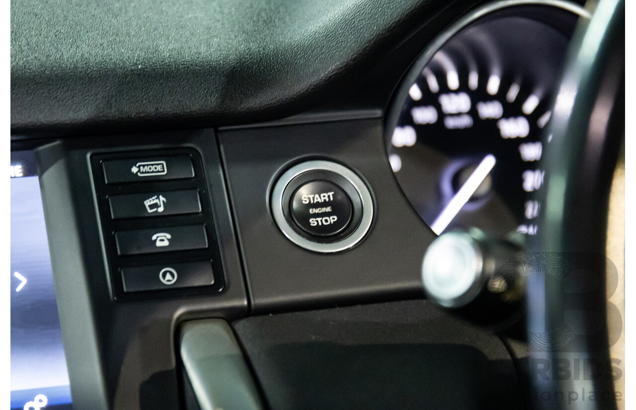 01/2018 Land Rover Discovery Sport TD4 SE (110kW AWD) L550 MY18 4d Wagon Narvik Black Turbo Diesel 2.0L - 7 Seater