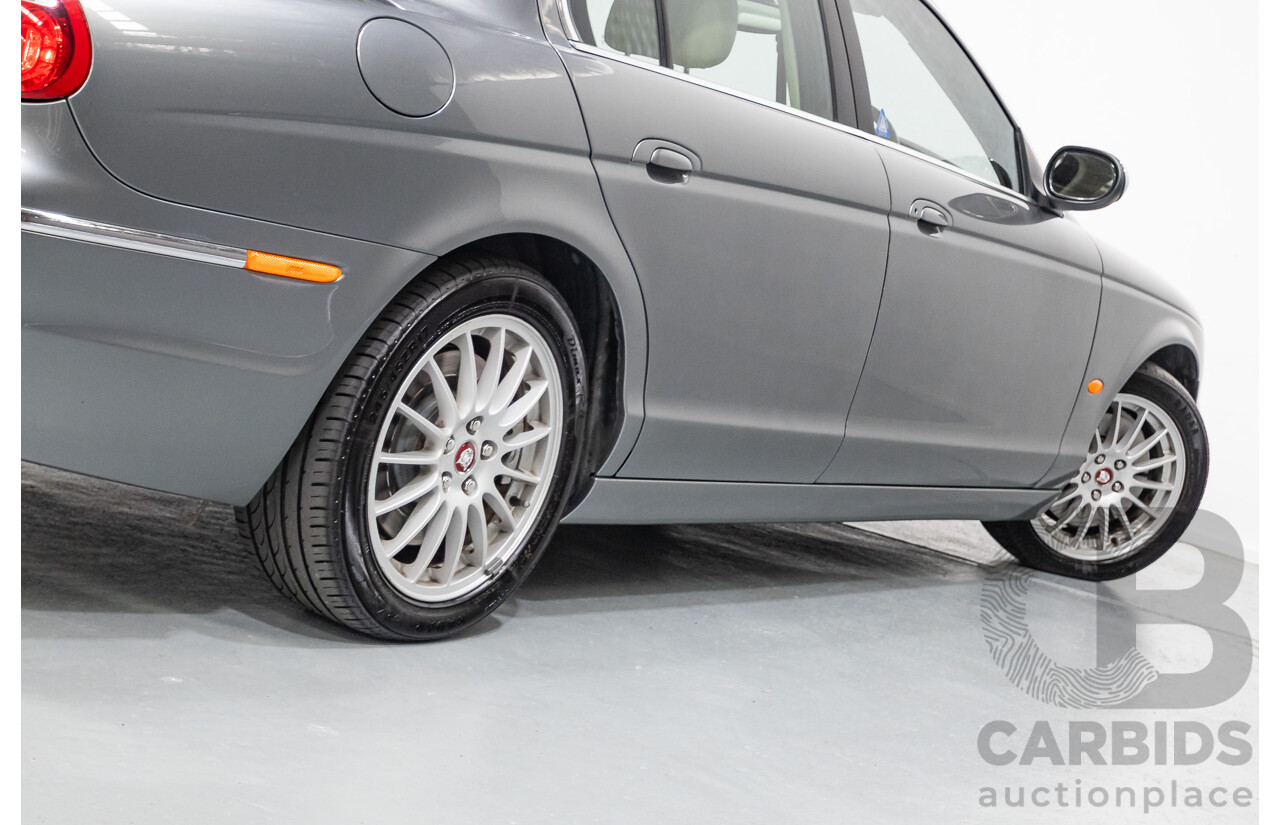 11/2003 Jaguar S Type V6 Luxury 4D Sedan Quartz Grey Metallic V6 3.0L