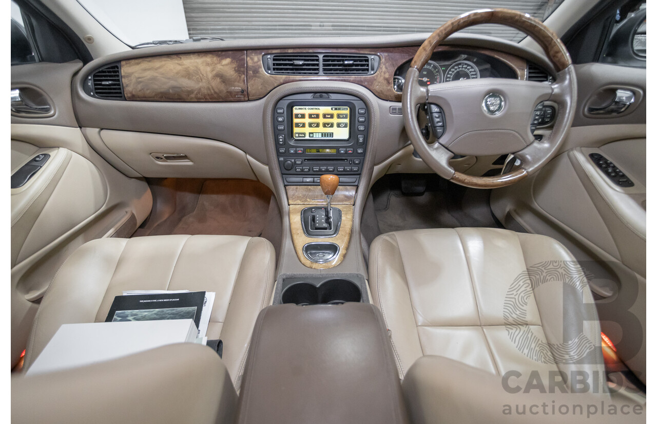 11/2003 Jaguar S Type V6 Luxury 4D Sedan Quartz Grey Metallic V6 3.0L