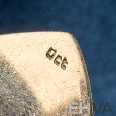 9ct Yellow Gold Curb Link Bracelet with Heart Locket - 22.77gms