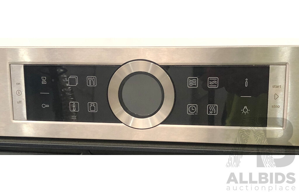 Bosch Series 8 Built in Compact Oven with 900 Watt Microwave Function