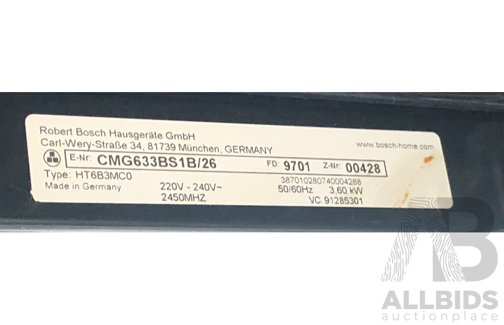 Bosch Series 8 Built in Compact Oven with 900 Watt Microwave Function