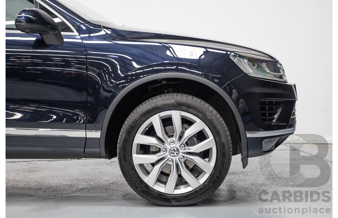 6/2016 Volkswagen Touareg V6 TDI (AWD) 7P MY16 4D Wagon Moonlight Blue Pearlescent Diesel V6 (180kW) 3.0L