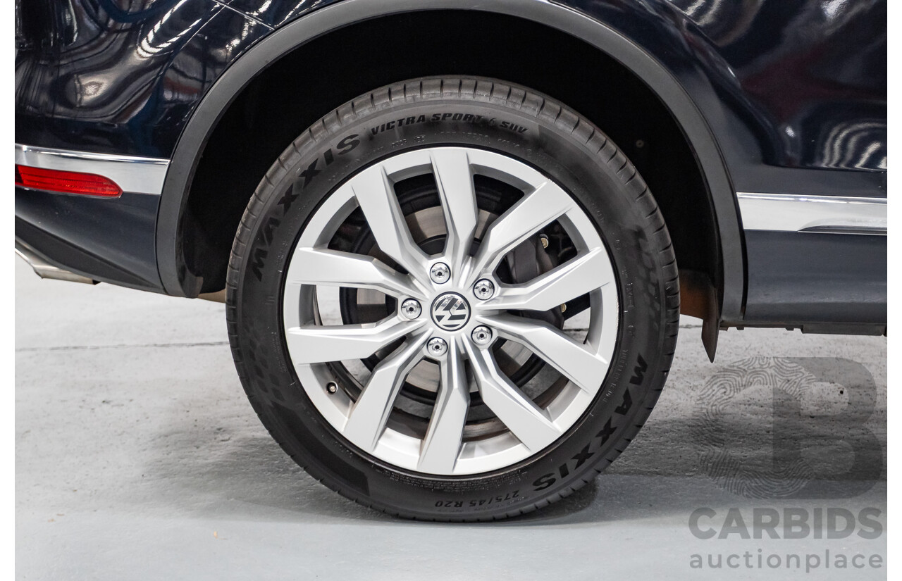 6/2016 Volkswagen Touareg V6 TDI (AWD) 7P MY16 4D Wagon Moonlight Blue Pearlescent Diesel V6 (180kW) 3.0L