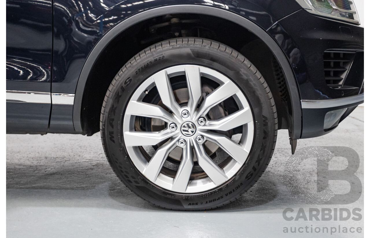 6/2016 Volkswagen Touareg V6 TDI (AWD) 7P MY16 4D Wagon Moonlight Blue Pearlescent Diesel V6 (180kW) 3.0L