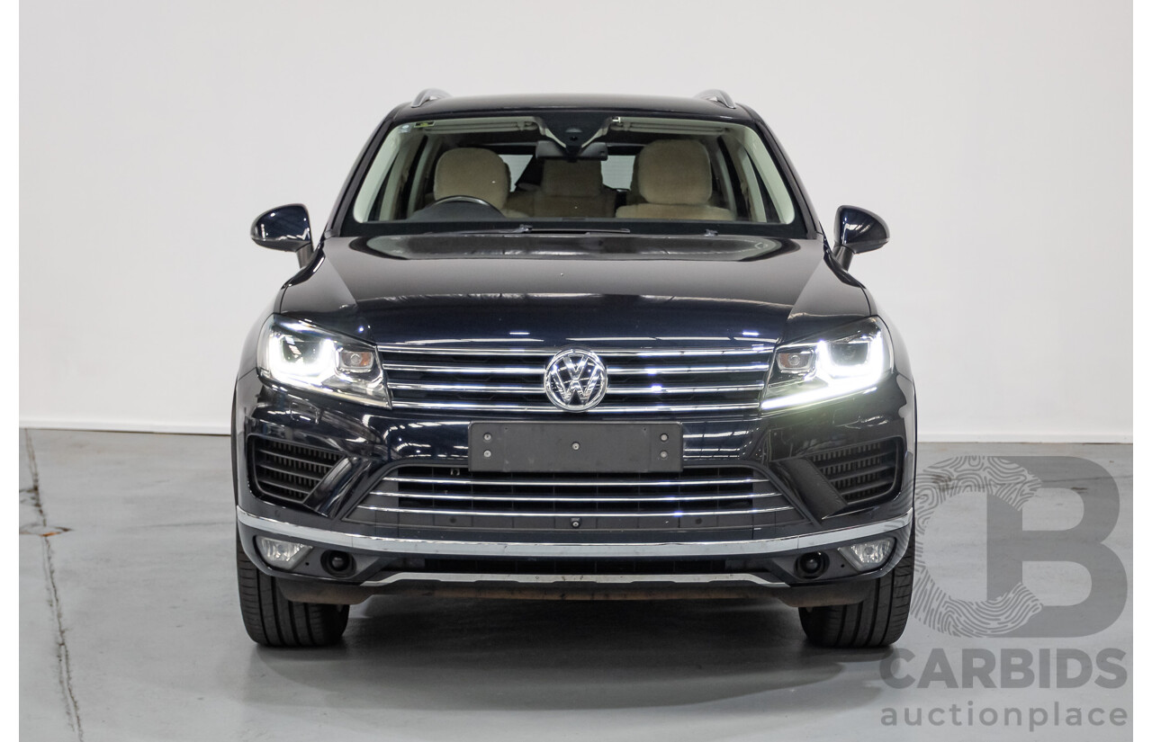 6/2016 Volkswagen Touareg V6 TDI (AWD) 7P MY16 4D Wagon Moonlight Blue Pearlescent Diesel V6 (180kW) 3.0L
