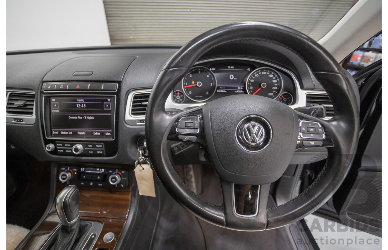 6/2016 Volkswagen Touareg V6 TDI (AWD) 7P MY16 4D Wagon Moonlight Blue Pearlescent Diesel V6 (180kW) 3.0L