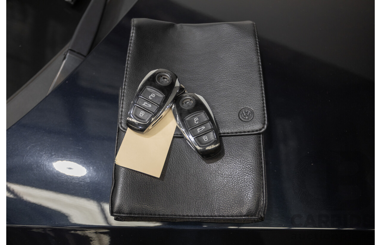 6/2016 Volkswagen Touareg V6 TDI (AWD) 7P MY16 4D Wagon Moonlight Blue Pearlescent Diesel V6 (180kW) 3.0L