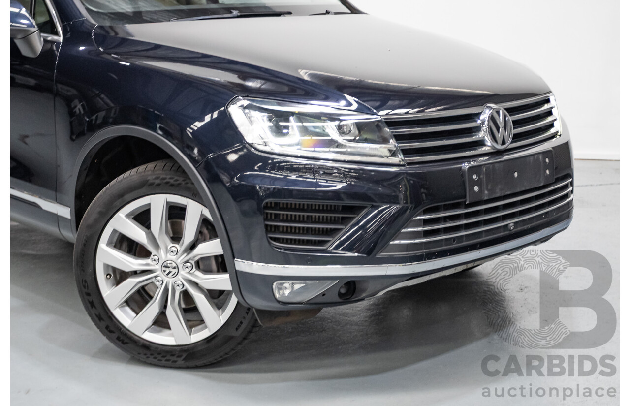 6/2016 Volkswagen Touareg V6 TDI (AWD) 7P MY16 4D Wagon Moonlight Blue Pearlescent Diesel V6 (180kW) 3.0L