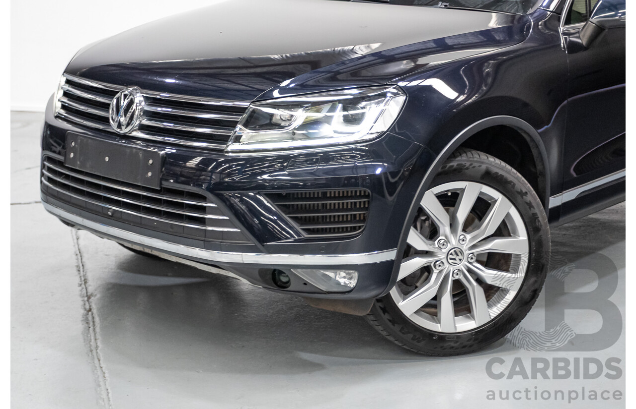 6/2016 Volkswagen Touareg V6 TDI (AWD) 7P MY16 4D Wagon Moonlight Blue Pearlescent Diesel V6 (180kW) 3.0L