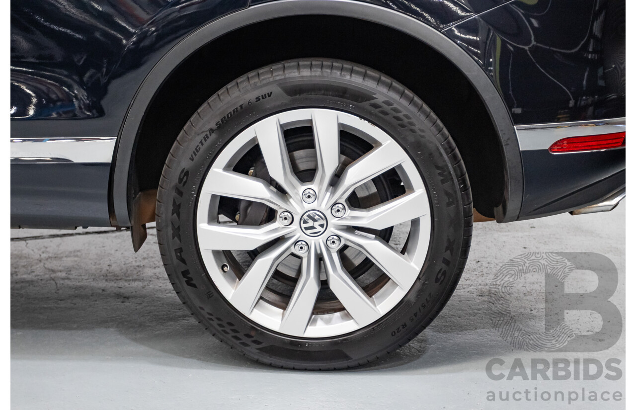 6/2016 Volkswagen Touareg V6 TDI (AWD) 7P MY16 4D Wagon Moonlight Blue Pearlescent Diesel V6 (180kW) 3.0L