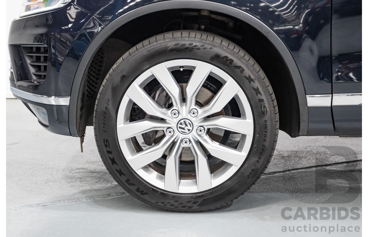 6/2016 Volkswagen Touareg V6 TDI (AWD) 7P MY16 4D Wagon Moonlight Blue Pearlescent Diesel V6 (180kW) 3.0L