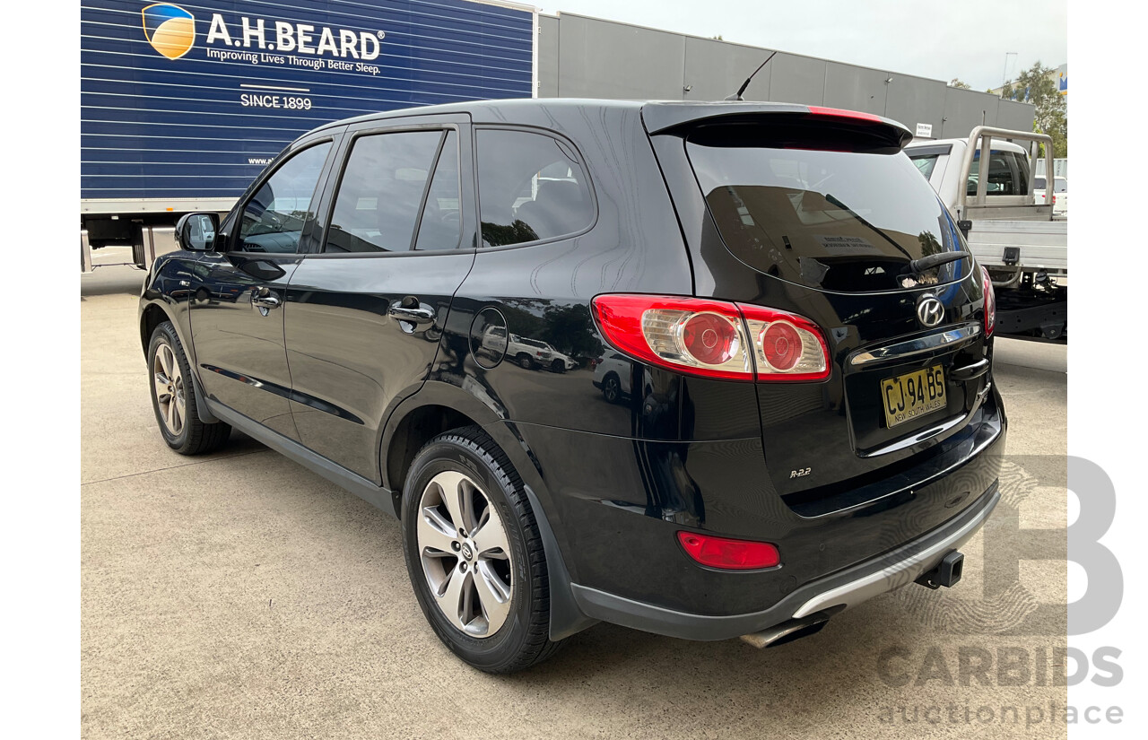 4/2012 Hyundai Santa Fe Trail CRDi (4x4) CM MY12 4d Wagon Phantom Black Pearl Turbo Diesel 2.2L - 7 Seater