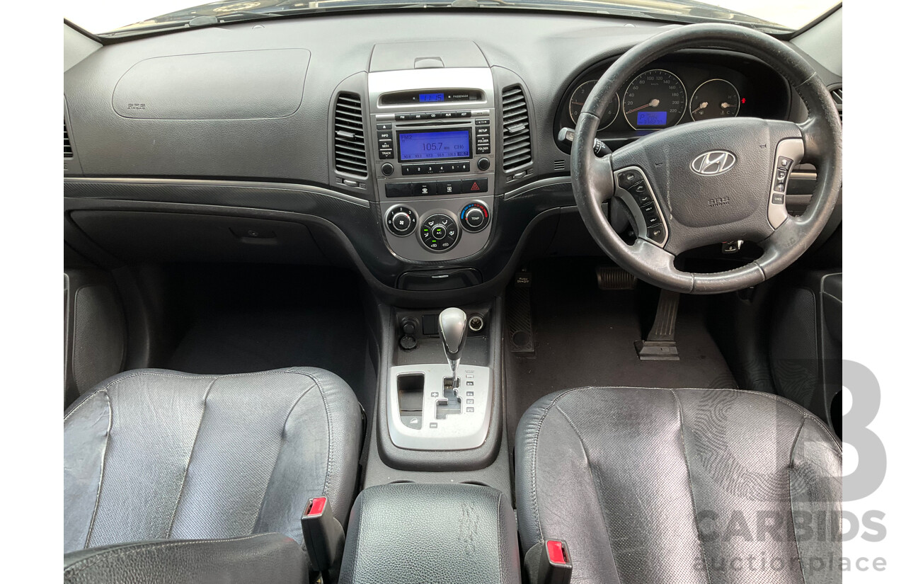 4/2012 Hyundai Santa Fe Trail CRDi (4x4) CM MY12 4d Wagon Phantom Black Pearl Turbo Diesel 2.2L - 7 Seater