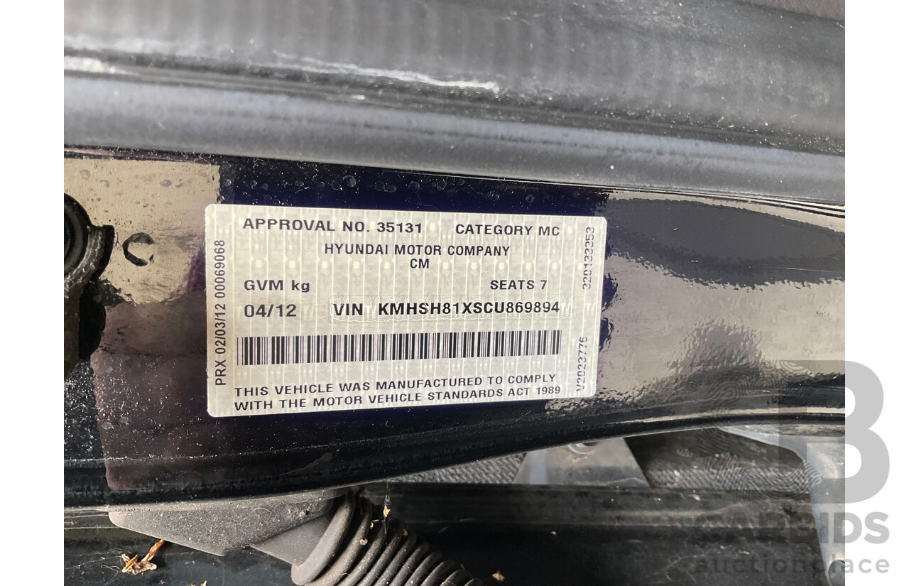 4/2012 Hyundai Santa Fe Trail CRDi (4x4) CM MY12 4d Wagon Phantom Black Pearl Turbo Diesel 2.2L - 7 Seater